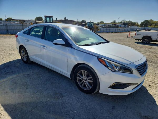 2015 HYUNDAI SONATA SE, ECO — Passenger 3/4