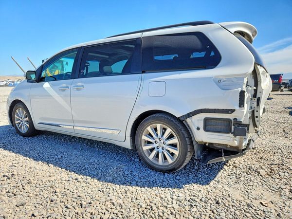 2016 TOYOTA SIENNA — DSRA