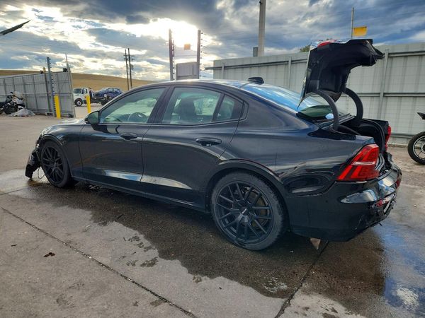 2019 VOLVO S60 — DSRA