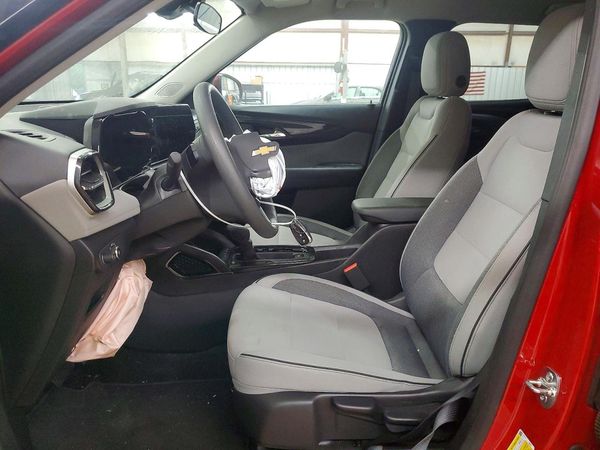 2026 CHEVROLET TRAILBLAZER LT — DENT