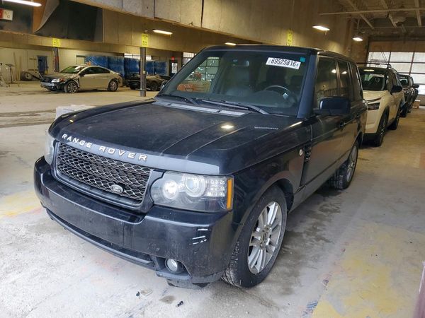 2012 LAND ROVER RANGEROVER HSE — Front 3/4