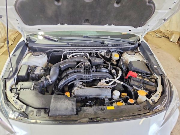 2019 SUBARU CROSSTREK Premium — Engine bay