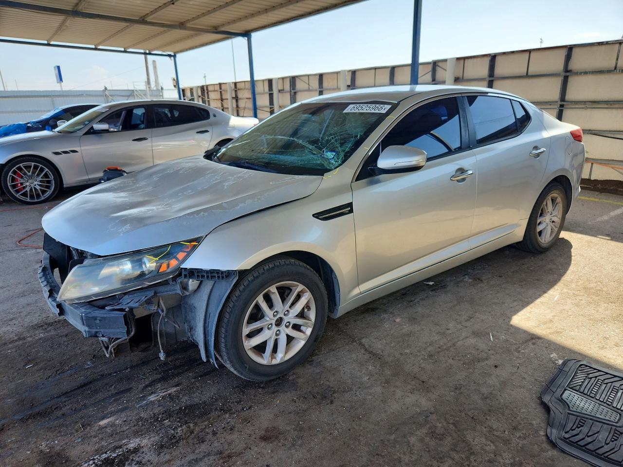 2013 KIA OPTIMA — Front 3/4