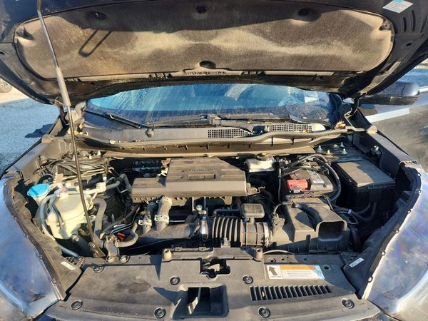 2021 HONDA CR-V — Engine bay