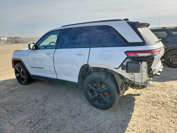 2023 JEEP GRAND CHEROKEE Laredo, Altitude — DSRA