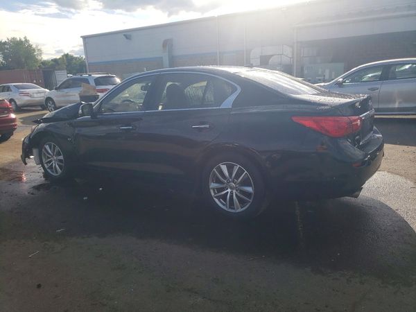 2015 INFINITI Q50 — DSRA