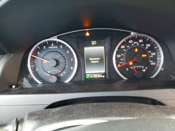 2016 TOYOTA CAMRY — ODOM