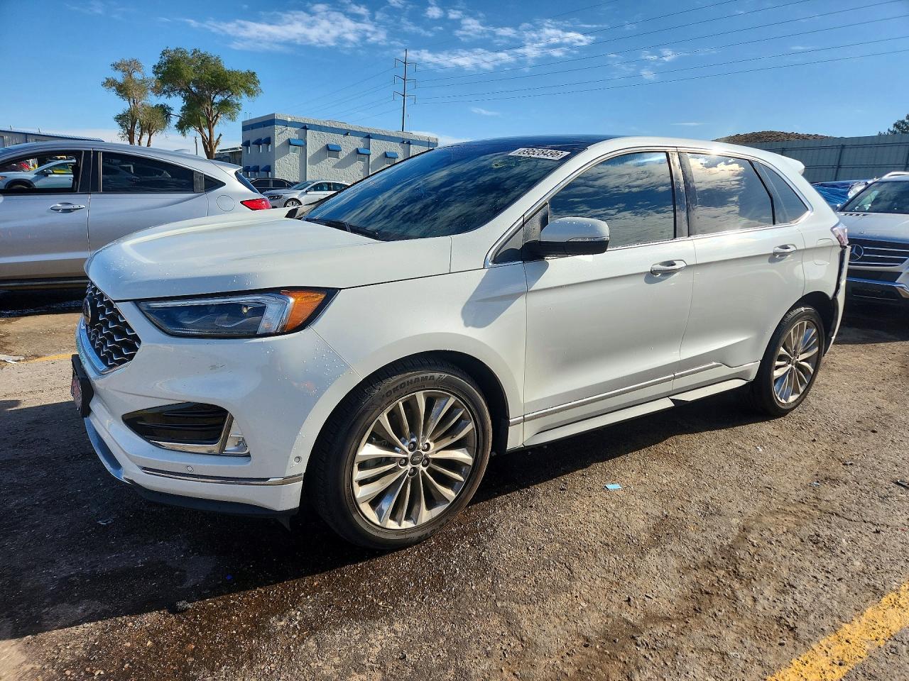 2020 FORD EDGE — Front 3/4