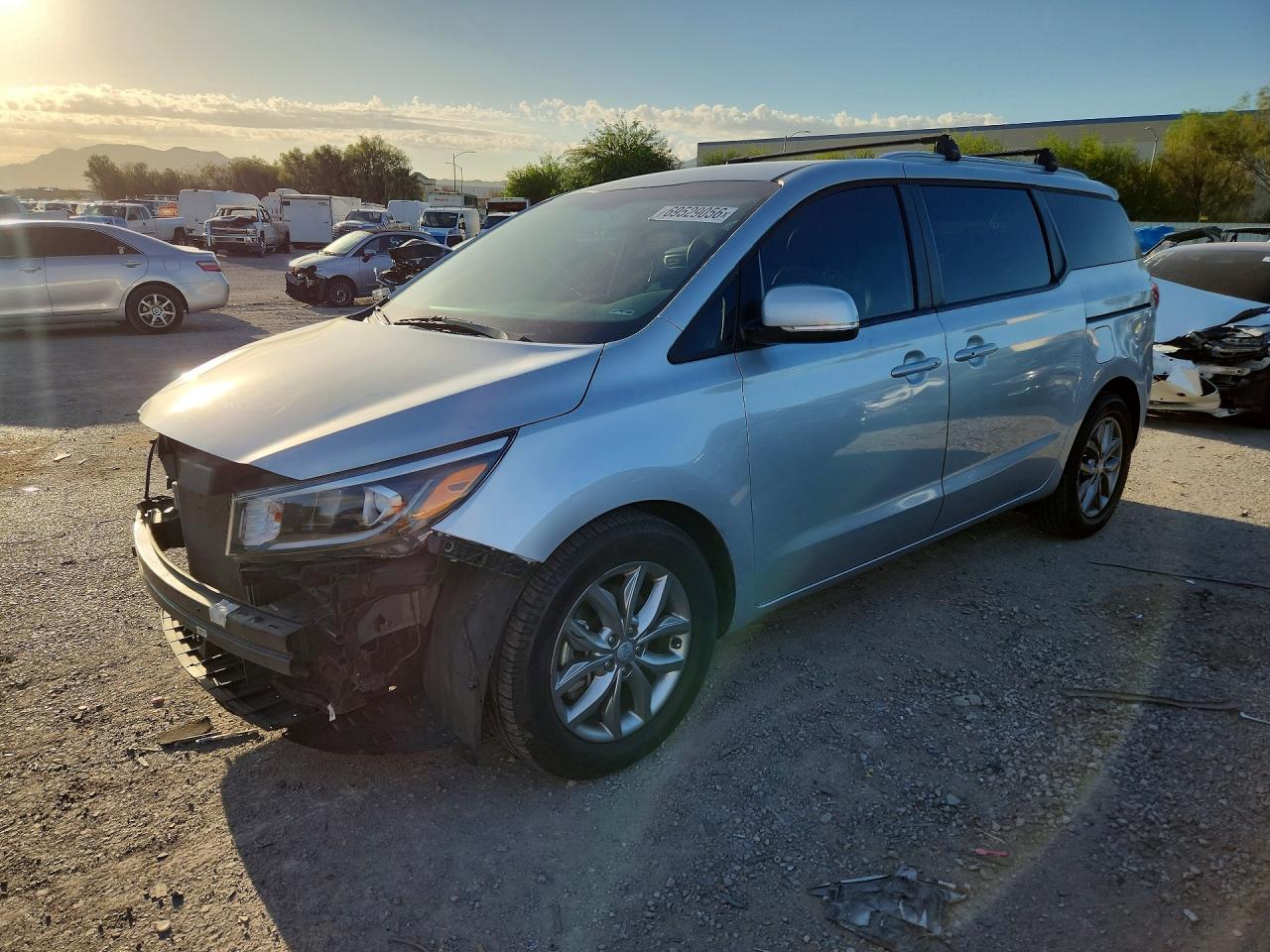 2020 KIA SEDONA LX/EX — Front 3/4