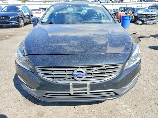 2017 VOLVO S60 Dynamic — DIRF