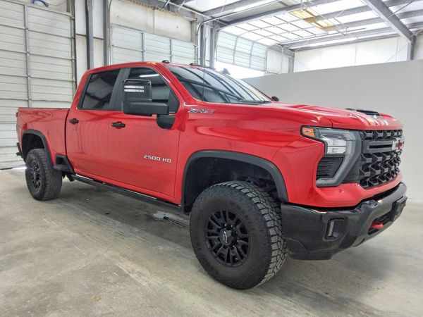 2024 CHEVROLET SILVERADO ZR2 — Passenger 3/4