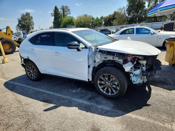 2021 LEXUS NX 300H — Passenger 3/4