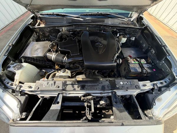 2019 TOYOTA TACOMA SR5