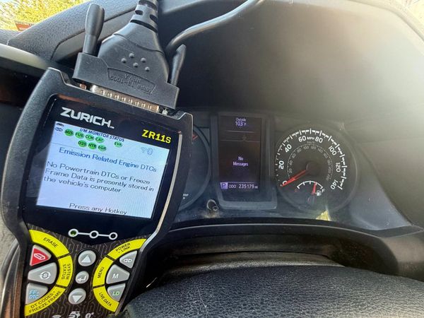 2019 TOYOTA TACOMA SR5
