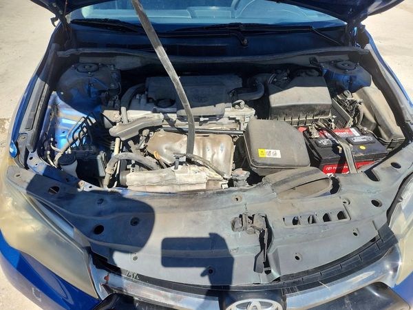 2017 TOYOTA CAMRY LE/SE/XLE/XSE — Engine bay