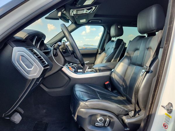 2016 LAND ROVER RANGEROVER — DENT