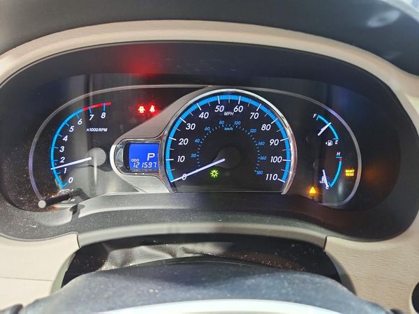 2014 TOYOTA SIENNA — ODOM
