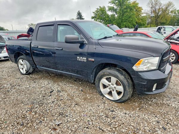 2014 RAM 1500 — Passenger 3/4