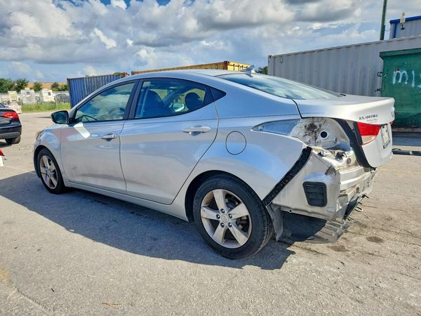 2013 HYUNDAI ELANTRA — DSRA