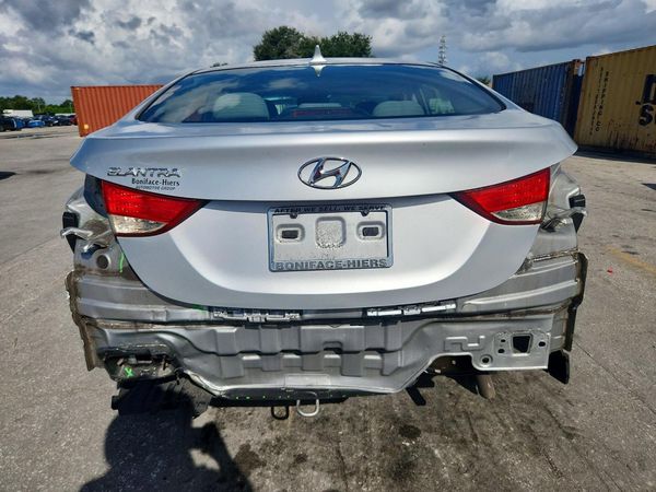 2013 HYUNDAI ELANTRA — DIRR