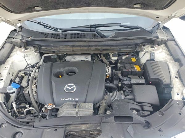 2021 MAZDA CX-5 — Engine bay