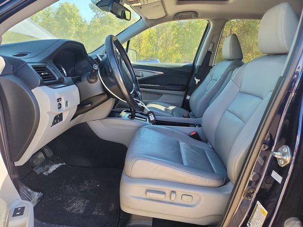 2016 HONDA PILOT EXL-N — DENT