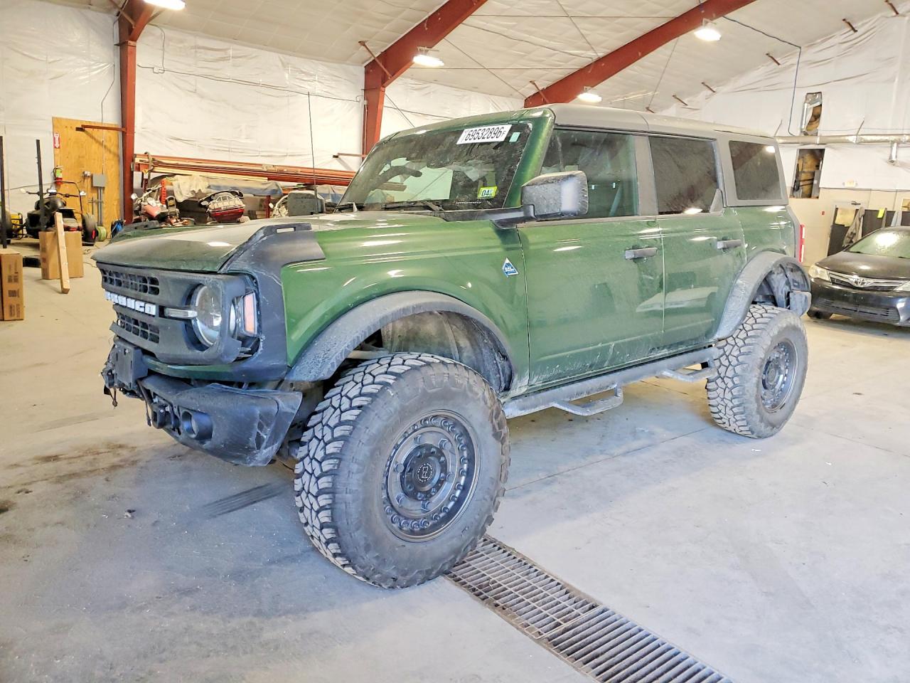 2022 FORD BRONCO — Front 3/4
