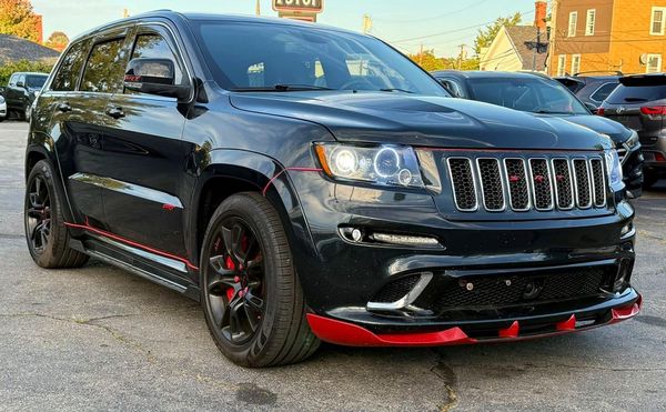 2012 JEEP CHEROKEE SRT8