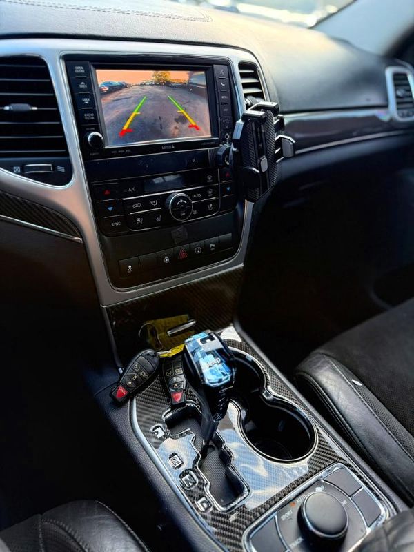2012 JEEP CHEROKEE SRT8