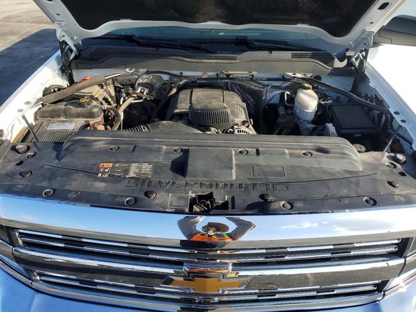 2017 CHEVROLET SILVERADO Work Truck/LS/Fleet/Base — Engine bay