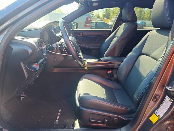 2023 LEXUS IS — DENT