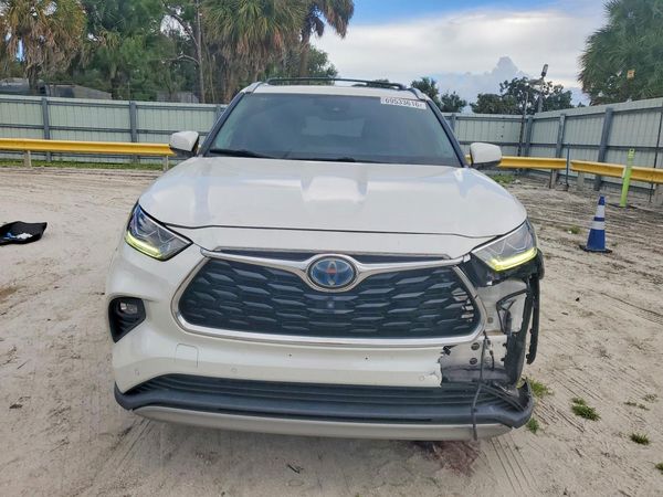 2020 TOYOTA HIGHLANDER Platinum — DIRF