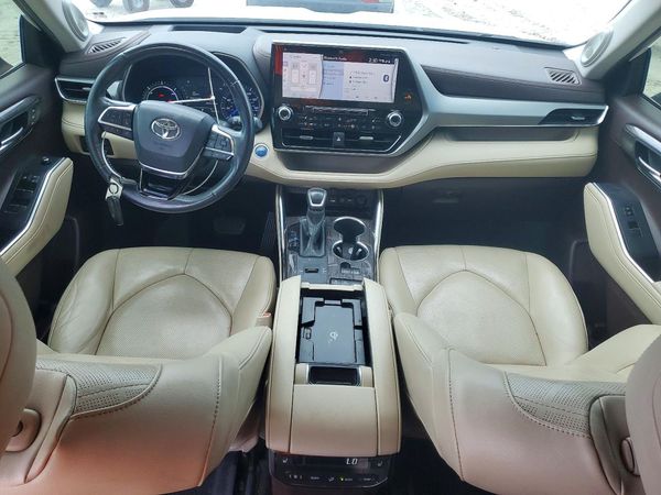 2020 TOYOTA HIGHLANDER Platinum — CKPT