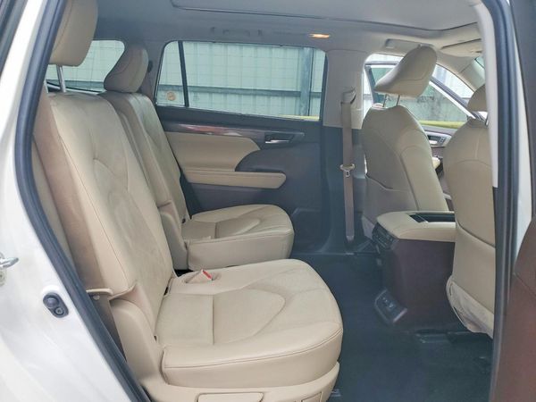 2020 TOYOTA HIGHLANDER Platinum — PSRS