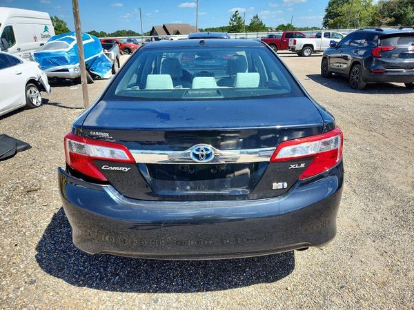 2014 TOYOTA CAMRY SOLA Hybrid