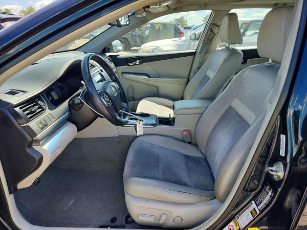 2014 TOYOTA CAMRY SOLA Hybrid
