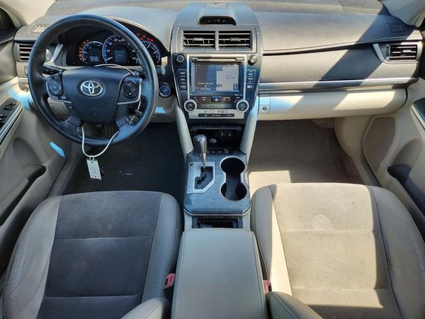 2014 TOYOTA CAMRY SOLA Hybrid