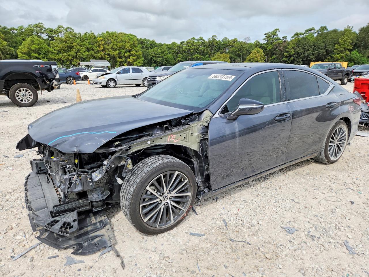 2023 LEXUS ES 350 — Front 3/4