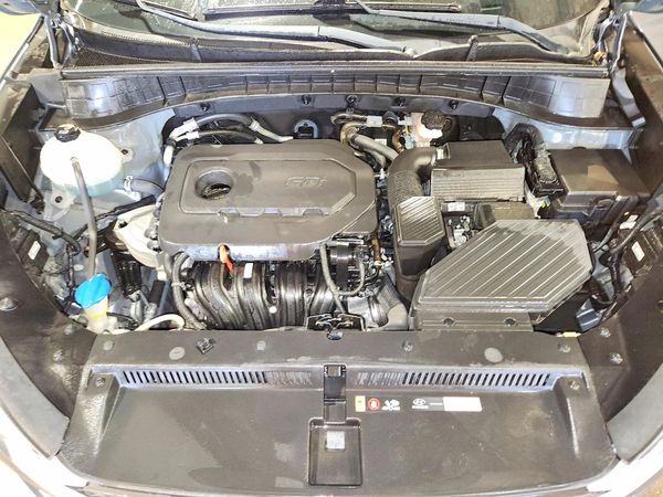 2019 HYUNDAI TUCSON — Engine bay