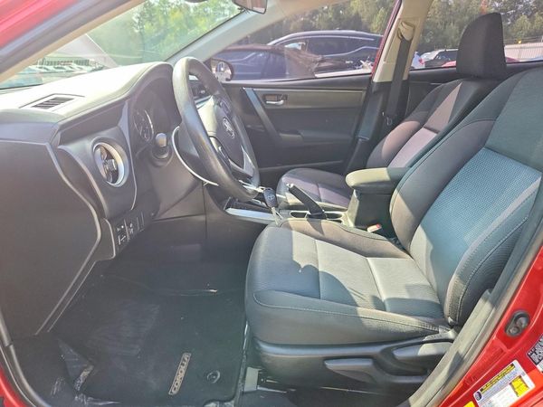 2017 TOYOTA COROLLA — DENT