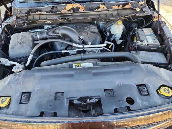 2016 RAM 1500 ST — Engine bay