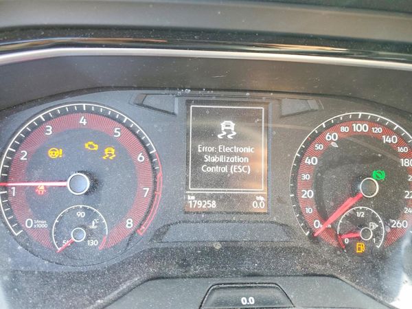 2019 VOLKSWAGEN JETTA S, SE, R-Line