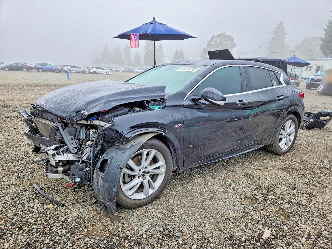2018 INFINITI QX30 — Front 3/4