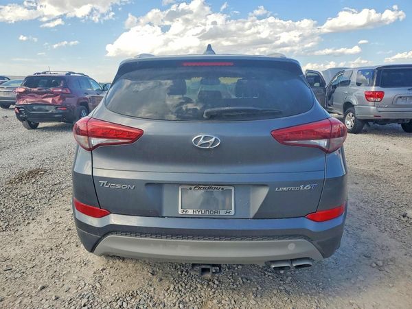 2017 HYUNDAI TUCSON