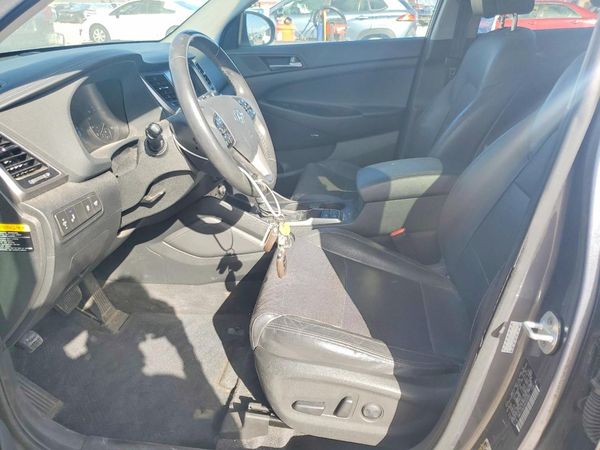 2017 HYUNDAI TUCSON