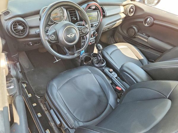 2018 MINI COOPER — CKPT