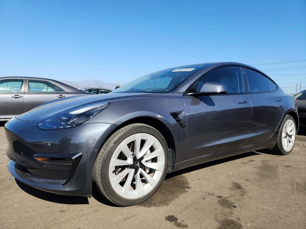 2022 TESLA MODEL 3 — Front 3/4