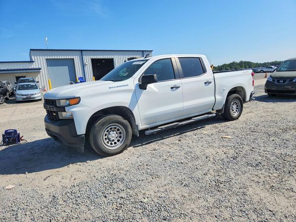 2022 CHEVROLET SILVERADO Work Truck — Front 3/4
