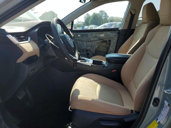 2019 TOYOTA RAV4 — DENT