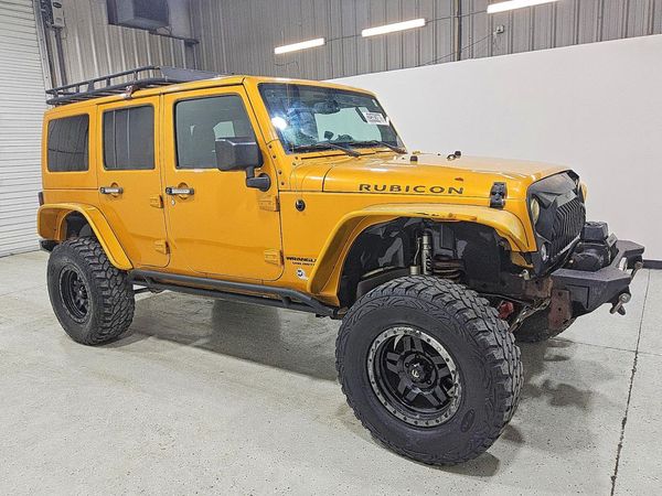 2014 JEEP WRANGLER Rubicon — Passenger 3/4